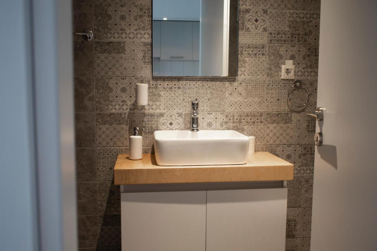 Filippos Downtown - 2Br Lux Apartment - Tsimiski Ladadika - Explore Center By Foot - Close To Aristotelous Square เทสซาโลนิกิ ภายนอก รูปภาพ